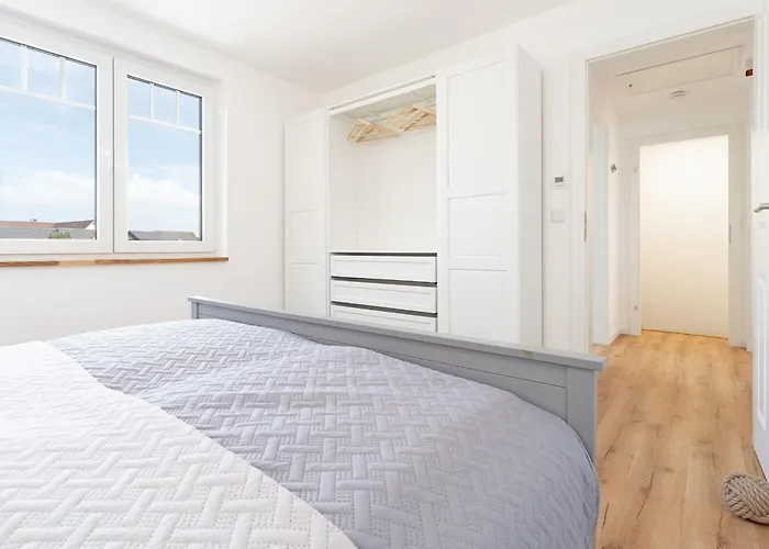 Semesterbostad Käptn Noby *