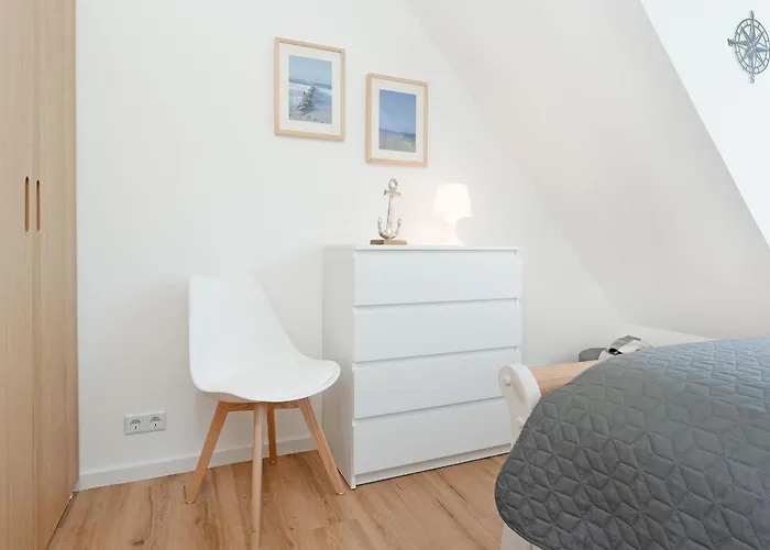 Semesterbostad Käptn Noby *